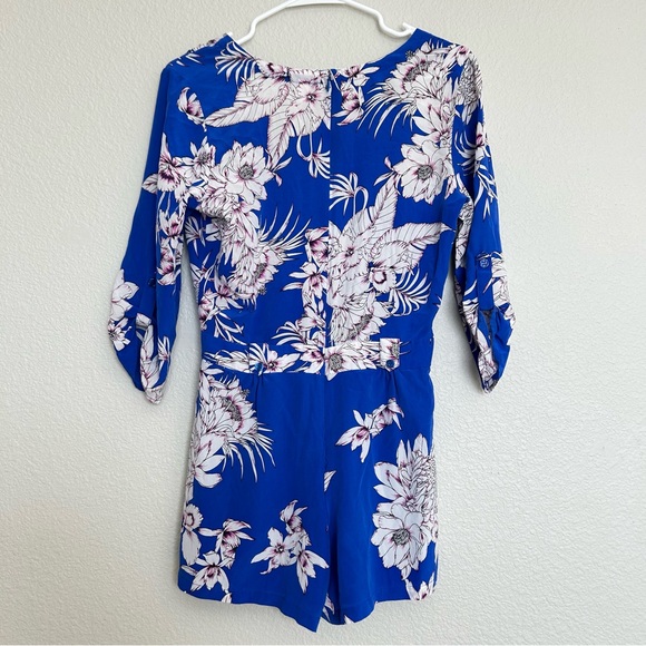 Yumi Kim Liz Romper in Tahiti Sunrise Royal Blue - Picture 6 of 10